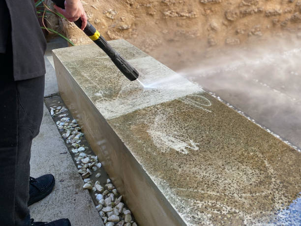 Best Sidewalk Pressure Washing  in Bolivar, TN